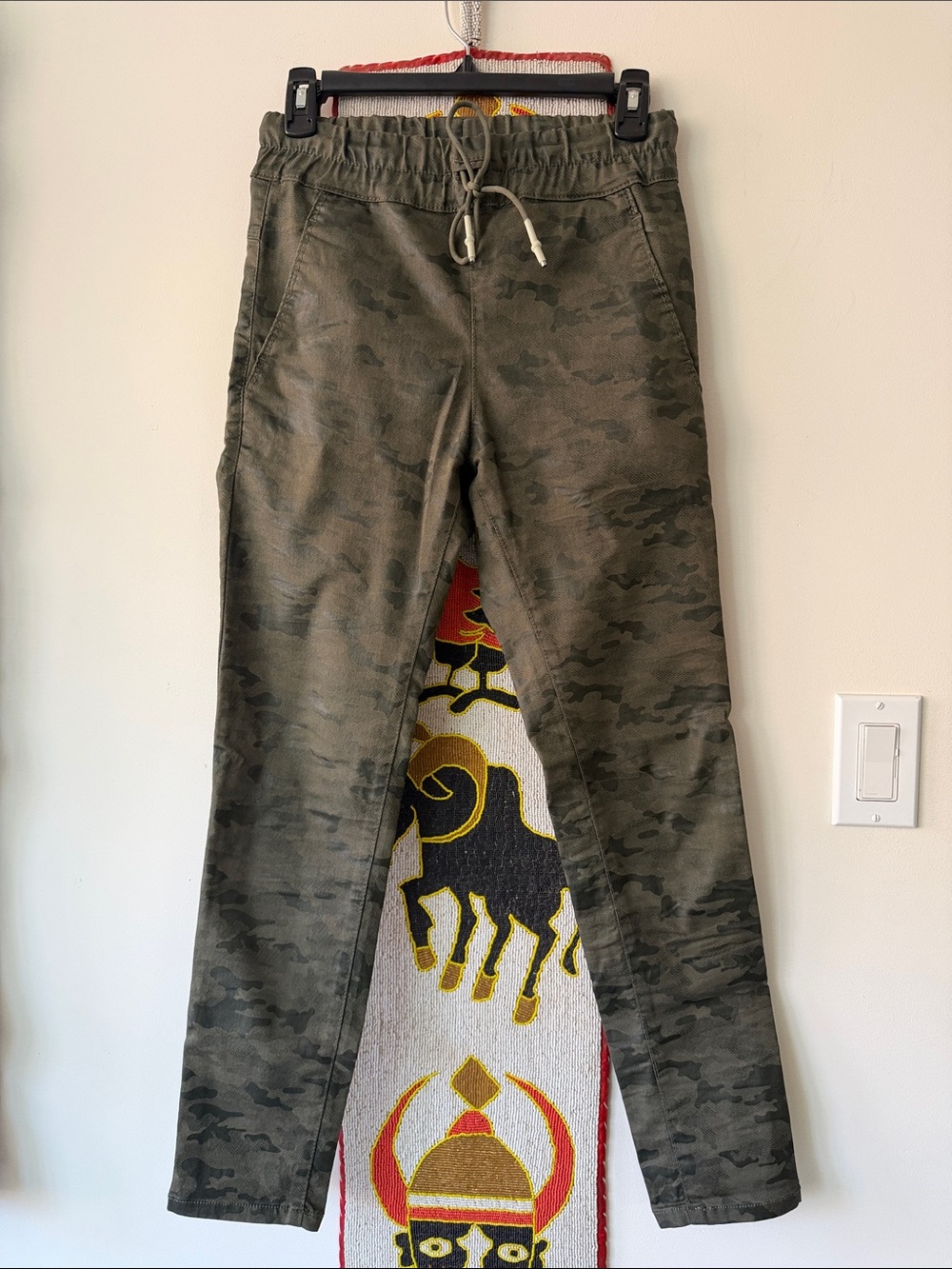 “Bevy Flog” Shely Style Pants in Dark green Camouflage